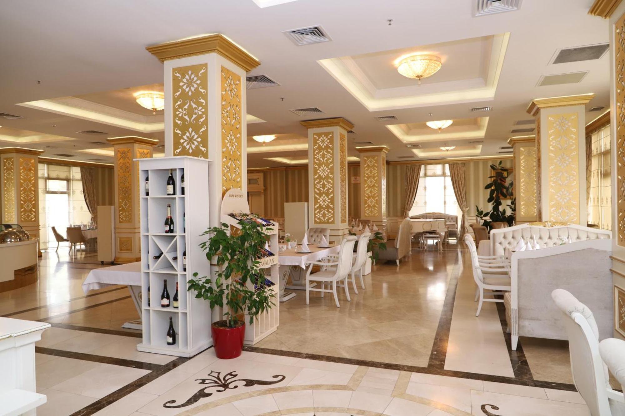 Ayan Palace Hotel Tovuz Extérieur photo