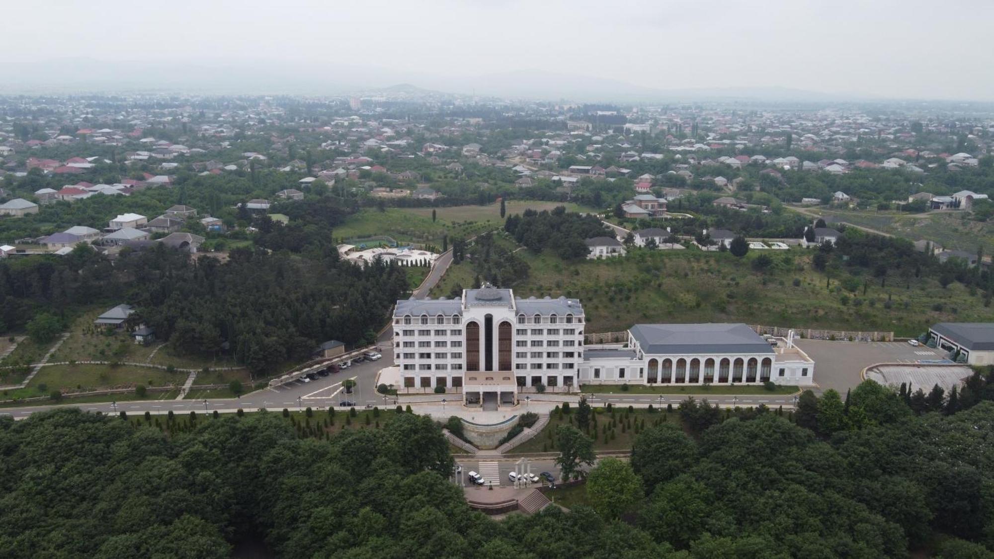 Ayan Palace Hotel Tovuz Extérieur photo