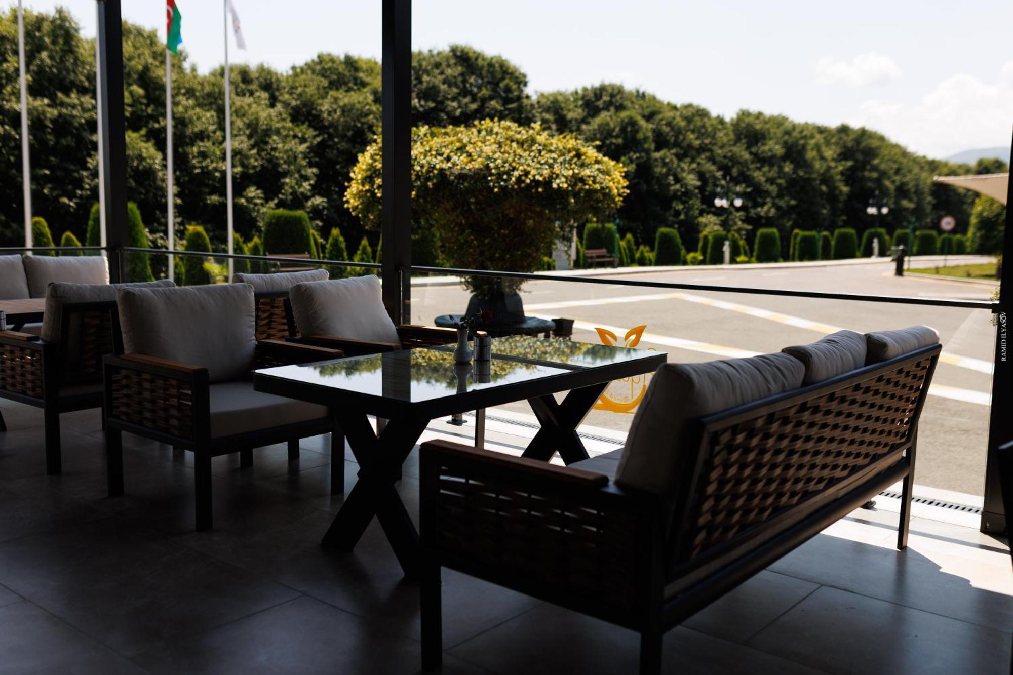 Ayan Palace Hotel Tovuz Extérieur photo